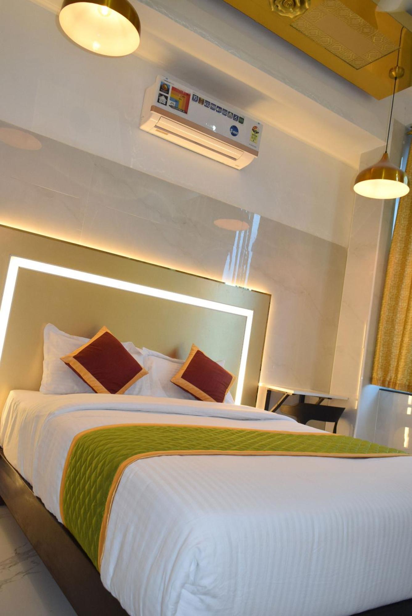 M Grand Stay Коимбатур Экстерьер фото